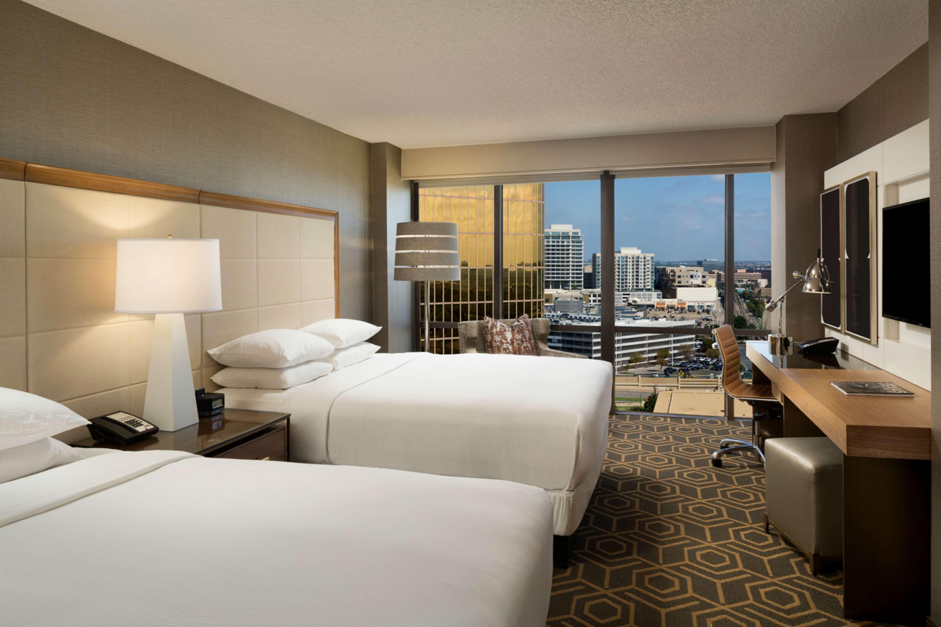 Doubletree By Hilton Hotel Dallas Campbell Centre Екстер'єр фото