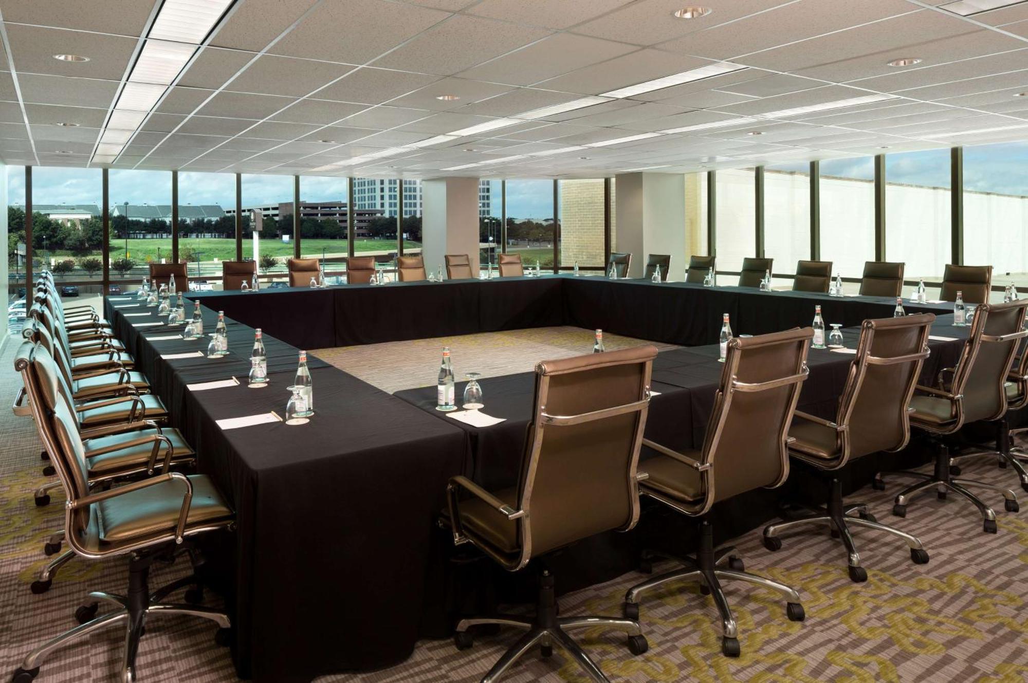 Doubletree By Hilton Hotel Dallas Campbell Centre Екстер'єр фото