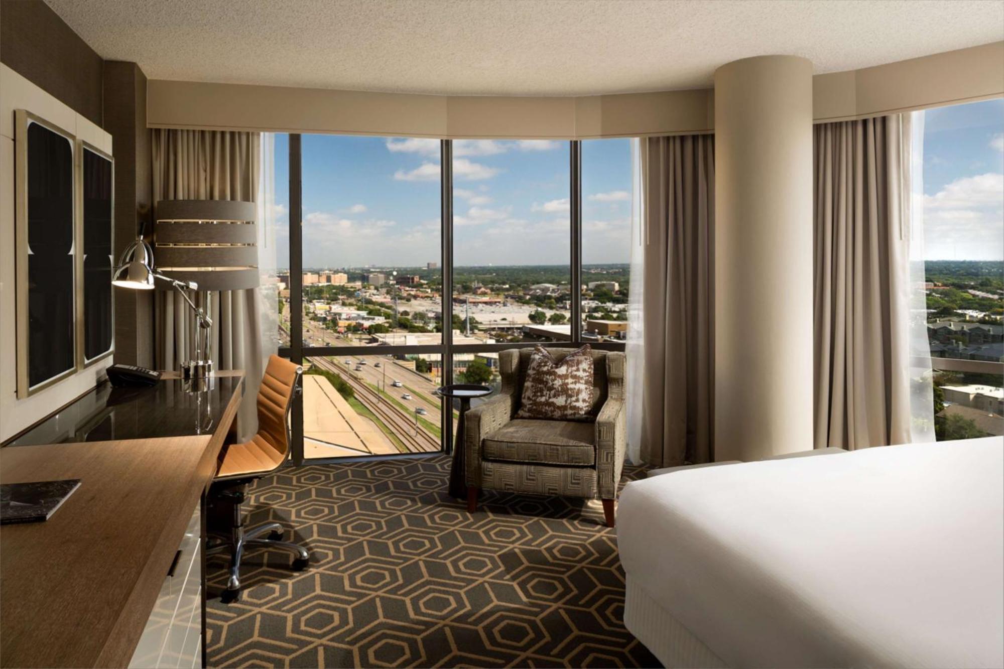 Doubletree By Hilton Hotel Dallas Campbell Centre Екстер'єр фото